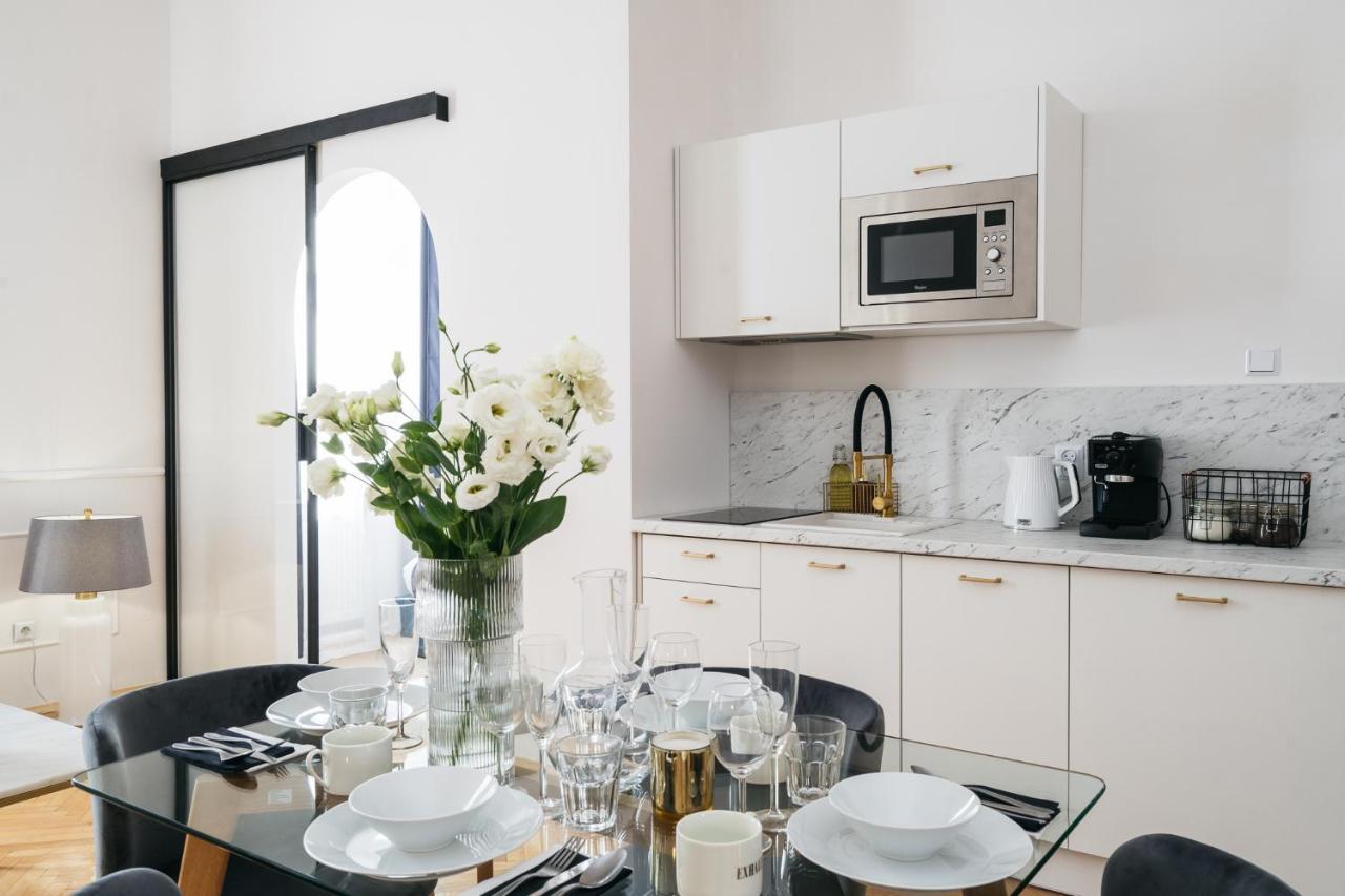 Luna Apartment - Loftaffair Krakow Luaran gambar
