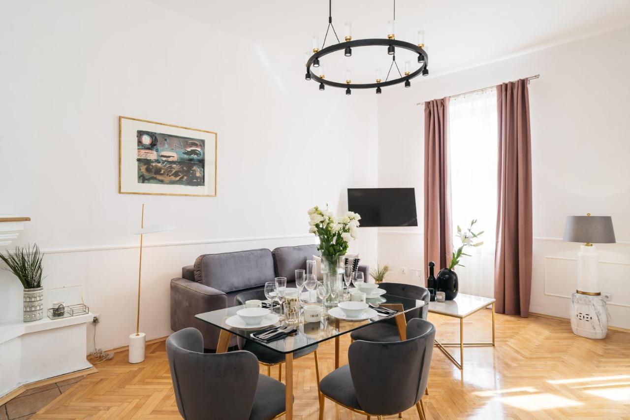 Luna Apartment - Loftaffair Krakow Luaran gambar